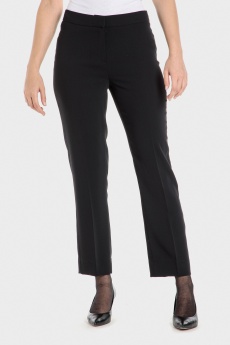 Black capri trousers